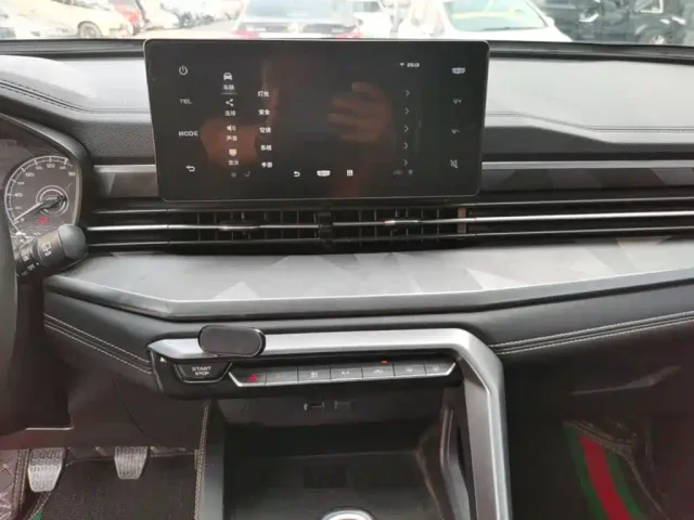 Geely Vision X6 — Фото автомобиля 12