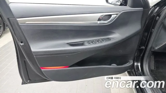 Hyundai Grandeur (New) Hybrid — Фото автомобиля 13