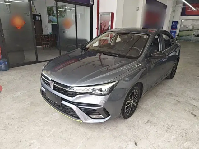 Фотография автомобиля — Roewe i5