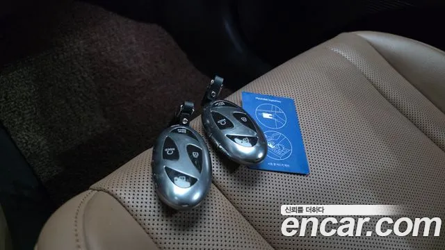 Hyundai Grandeur GN7 — Фото автомобиля 30