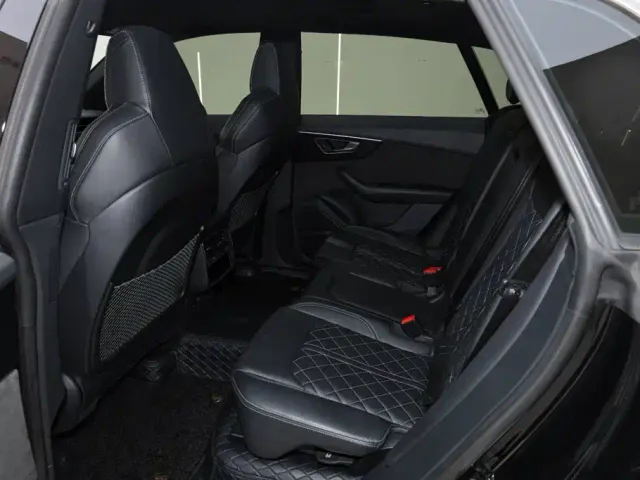 Audi Q8 — Фото автомобиля 23