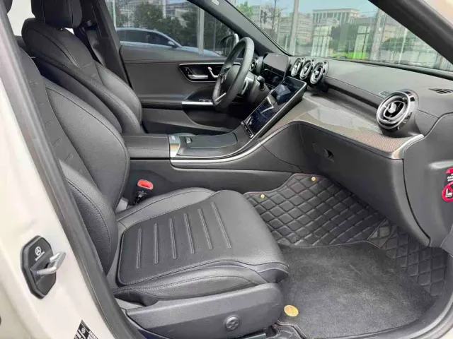 Mercedes-Benz C-Class — Фото автомобиля 9