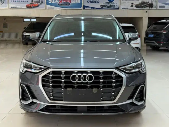Audi Q3 — Фото автомобиля 2