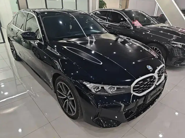 BMW 3 Series — Фото автомобиля 3