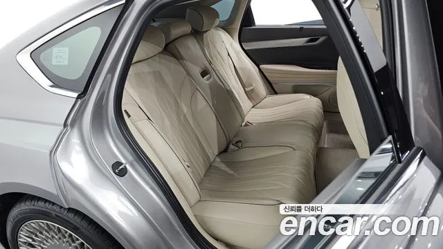 Genesis G80 RG3 — Фото автомобиля 10