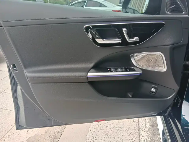 Mercedes-Benz C-Class — Фото автомобиля 14