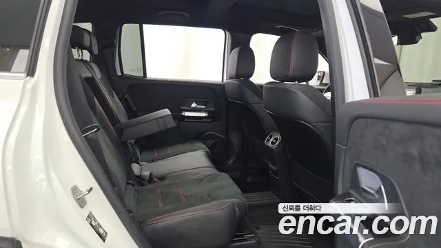 Mercedes-Benz GLB-Class — Фото автомобиля 18