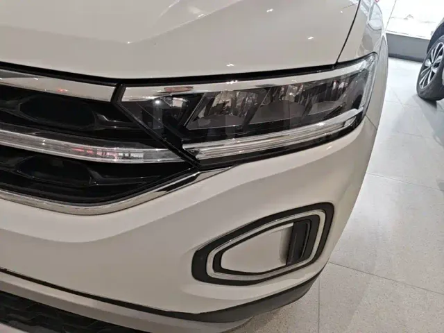 Volkswagen T-Roc — Фото автомобиля 23