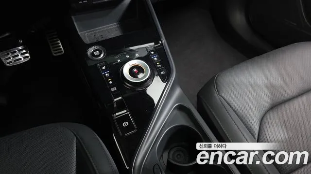 Kia Niro The All New Niro Signature — Фото автомобиля 7