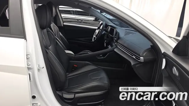 Hyundai Avante — Фото автомобиля 17