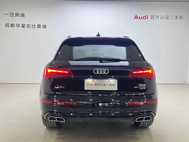Audi Q5L — Фото автомобиля 5