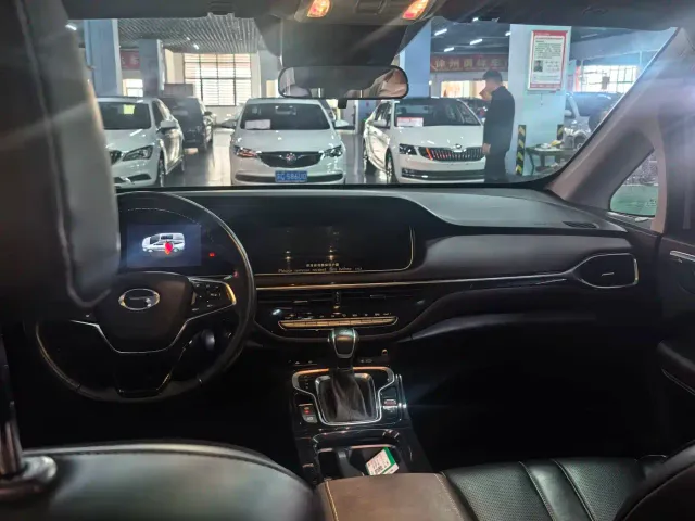 GAC Trumpchi M6 — Фото автомобиля 7