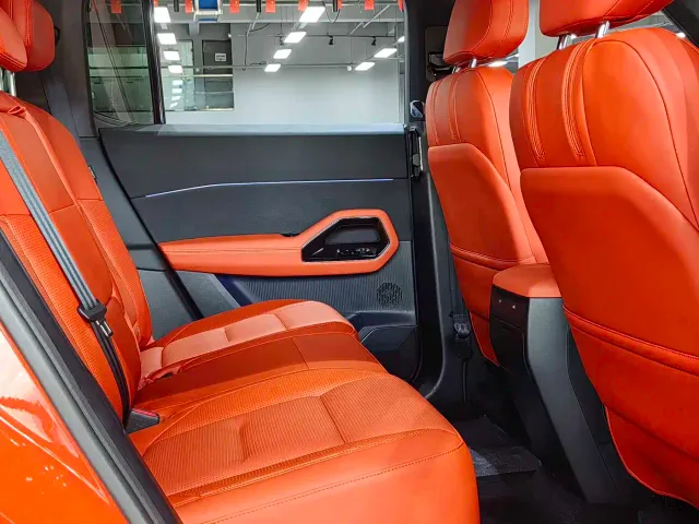Ford Mustang NEV — Фото автомобиля 11