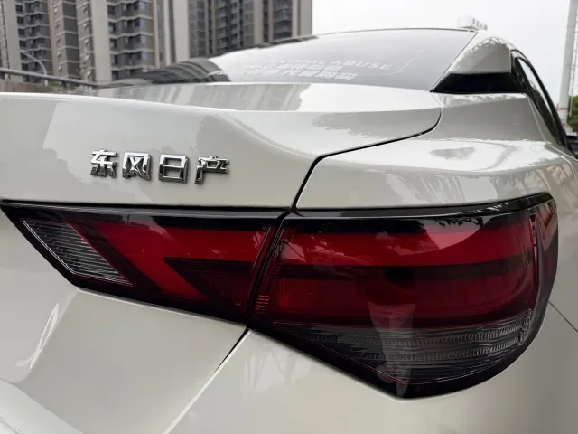 Nissan Sylphy — Фото автомобиля 9