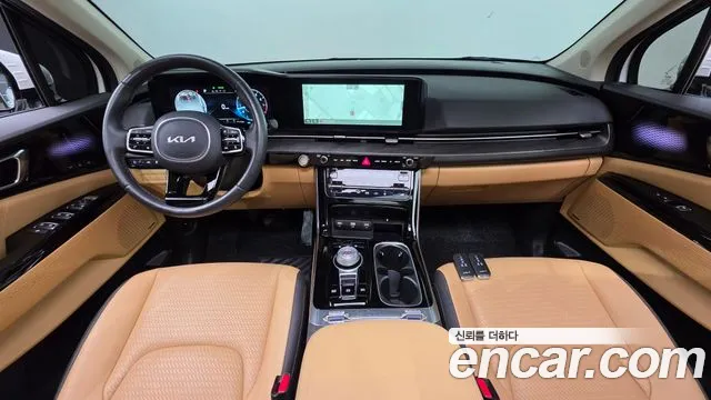 Kia Carnival Generation 4 — Фото автомобиля 7