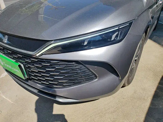 BYD Qin L — Фото автомобиля 23