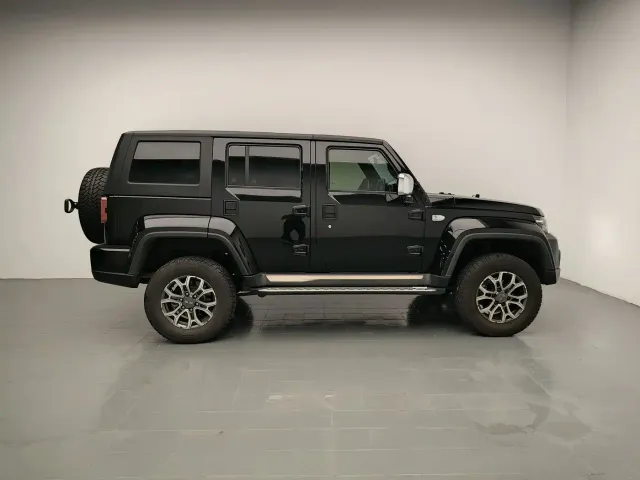 BAIC BJ40 — Фото автомобиля 8