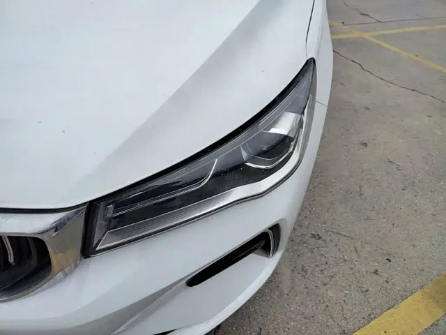 Geely Emgrand — Фото автомобиля 23