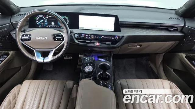 Kia K8 Hybrid — Фото автомобиля 10