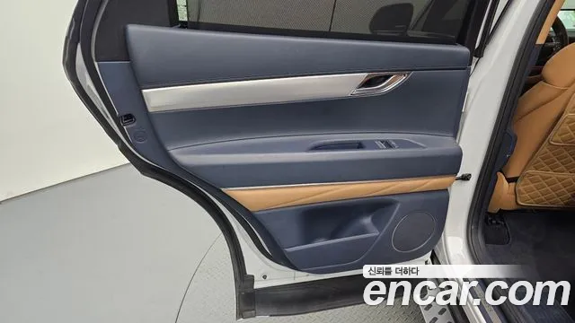 Genesis GV80 — Фото автомобиля 25