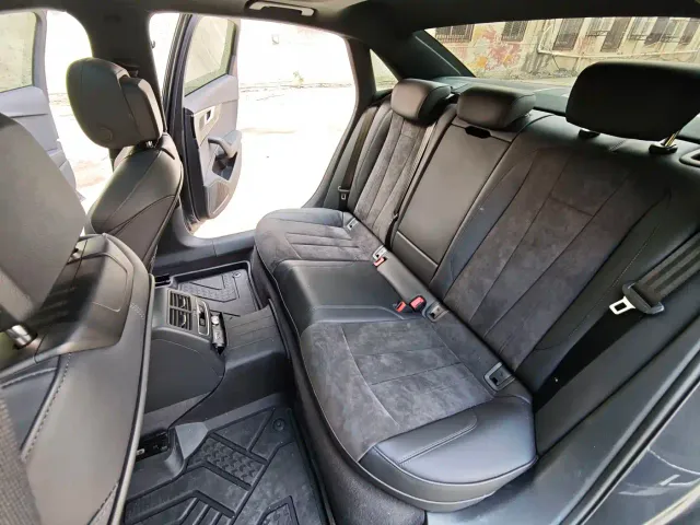 Audi A4L — Фото автомобиля 8