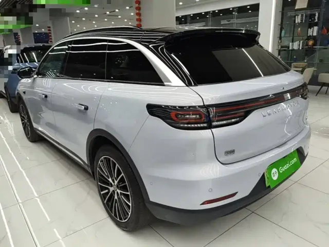 Leapmotor C11 — Фото автомобиля 4