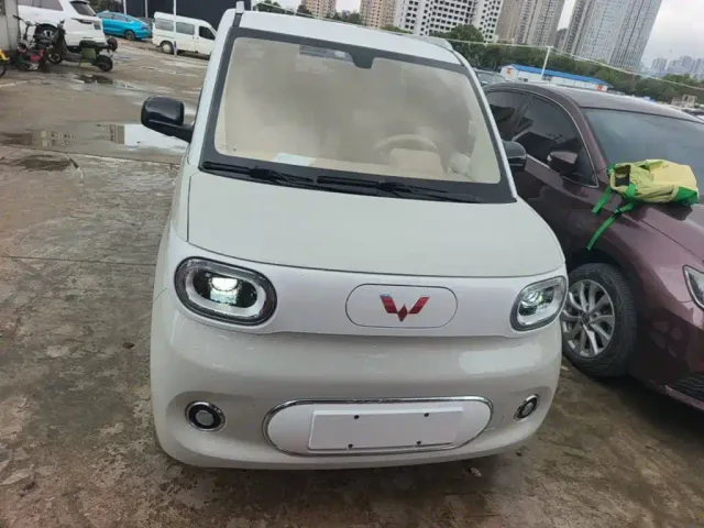 Wuling Hongguang Mini EV — Фото автомобиля 2