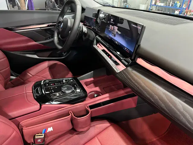 BMW 5 Series — Фото автомобиля 12