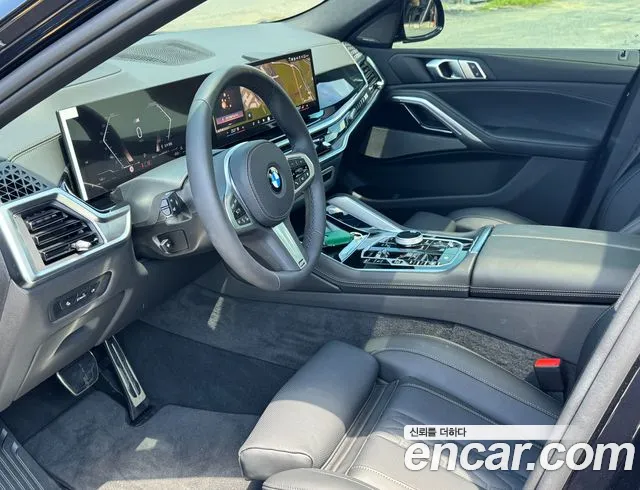 BMW X6 xDrive40i M Sport — Фото автомобиля 12
