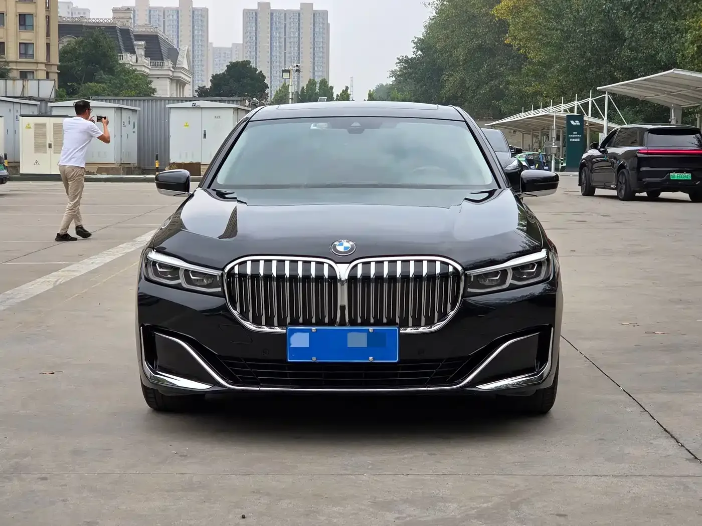 BMW BMW 7 Series 2021 Model 730Li Luxury Package — Фото автомобиля 2