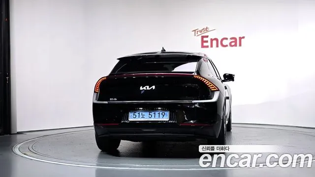 Kia EV6 — Фото автомобиля 4