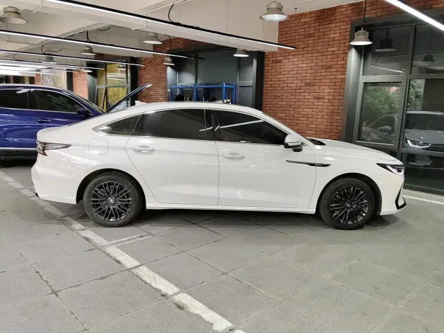 Chery Arrizo 8 — Фото автомобиля 4