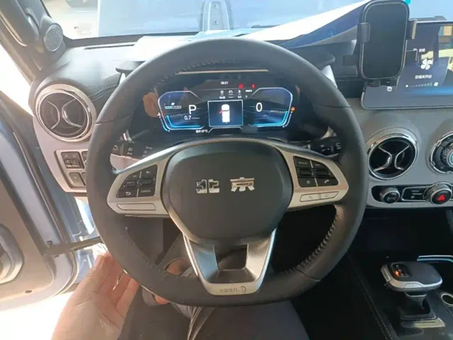 BAIC BJ40 — Фото автомобиля 10