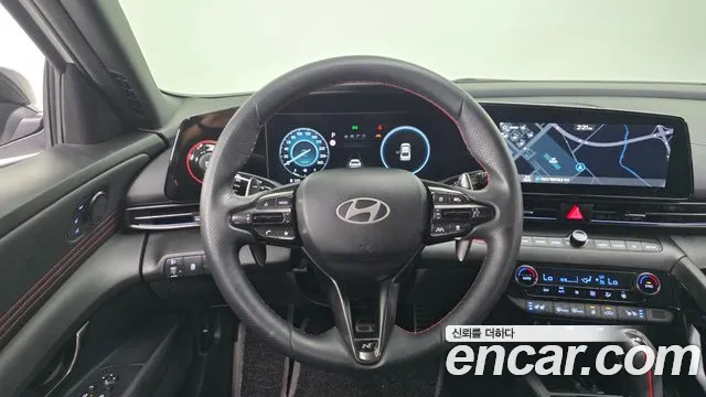 Hyundai AVANTE Новый Avante (CN7) — Фото автомобиля 15