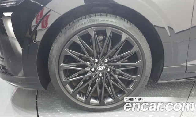 Hyundai Grandeur GN7 — Фото автомобиля 5