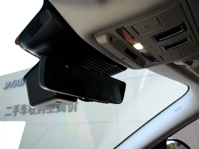 Land Rover Range Rover Evoque — Фото автомобиля 20