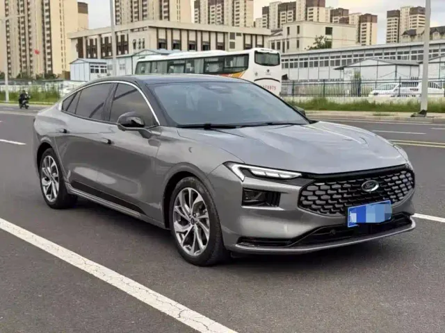 Ford Mondeo — Фото автомобиля 2