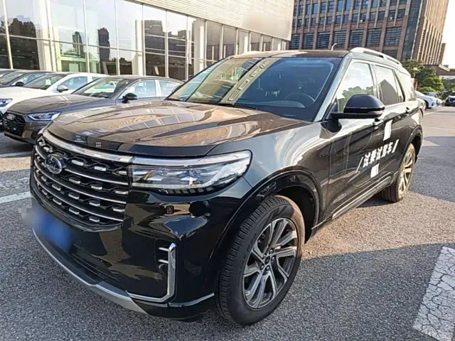 Фотография автомобиля — Ford Explorer
