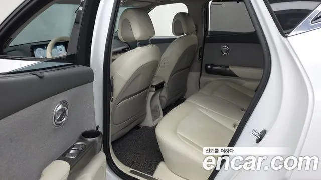 Genesis GV60 — Фото автомобиля 22