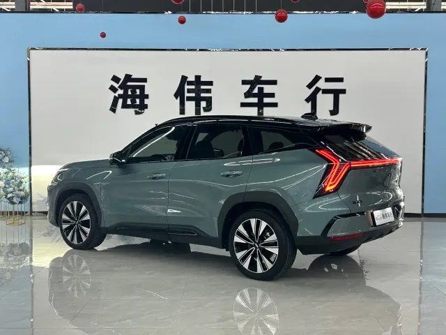 Geely Boyue L — Фото автомобиля 15