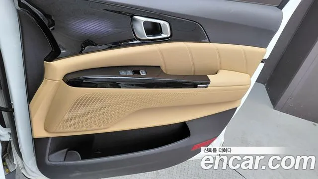 Kia Canival Carnival 4 поколение Бензин 9 мест Signature — Фото автомобиля 24