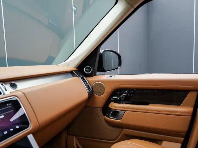 Land Rover Range Rover — Фото автомобиля 25