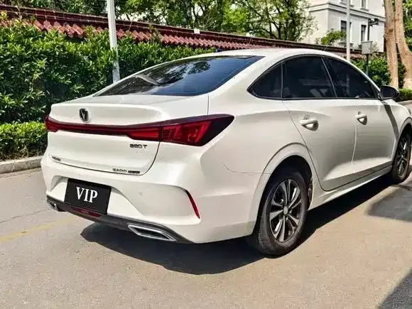Changan Eado — Фото автомобиля 6
