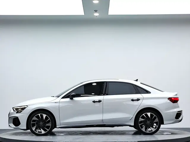 Audi A3 — Фото автомобиля 5