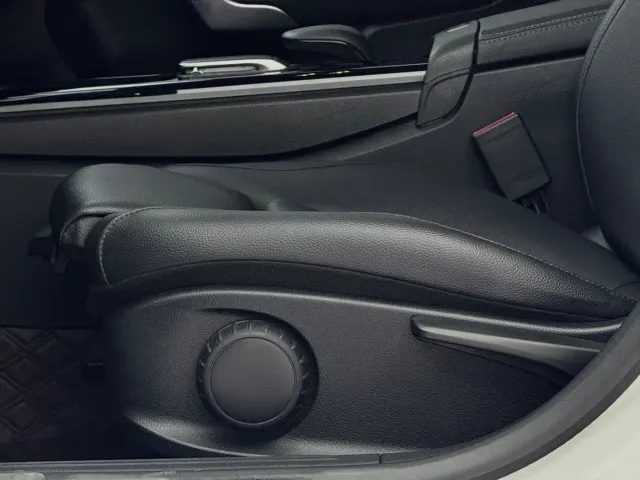 Mercedes-Benz A-Class — Фото автомобиля 20