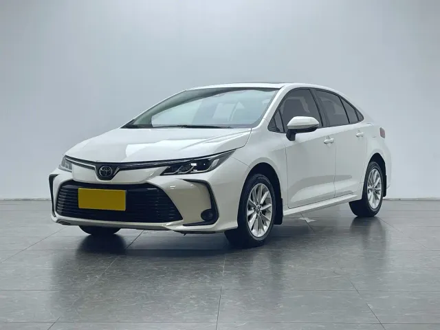 Фотография автомобиля — Toyota Corolla