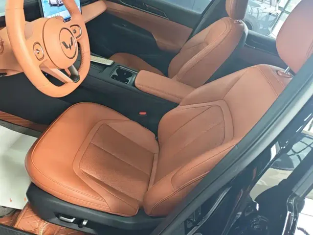 Wuling Starlight — Фото автомобиля 14