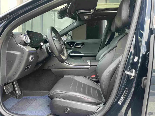 Mercedes-Benz C-Class — Фото автомобиля 8