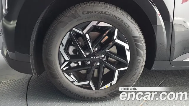 Kia Canival Новый Carnival 4 поколение Дизель 9 мест Signature — Фото автомобиля 5