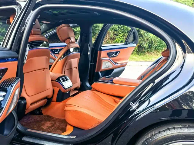 Mercedes-Benz S-Class — Фото автомобиля 10